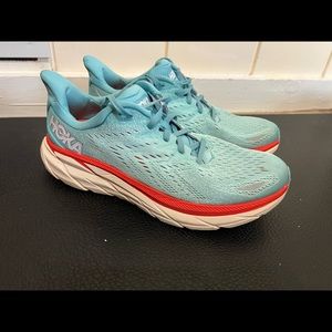 Hoka one one